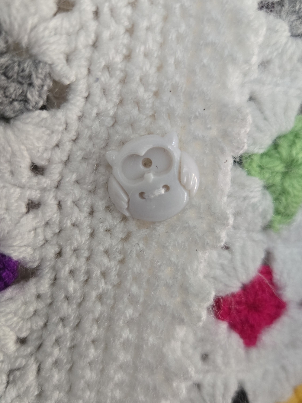 Vintage Handmade Crochet Granny Square Cardigan Kids Girls 4T Owl Buttons Boho - Picture 5 of 10